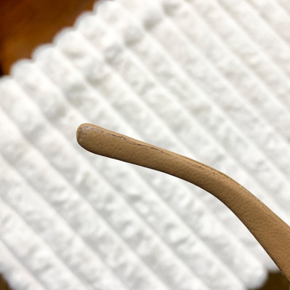 CHANEL Vintage Logo Quilted Sunglasses - Picture 8 of 9